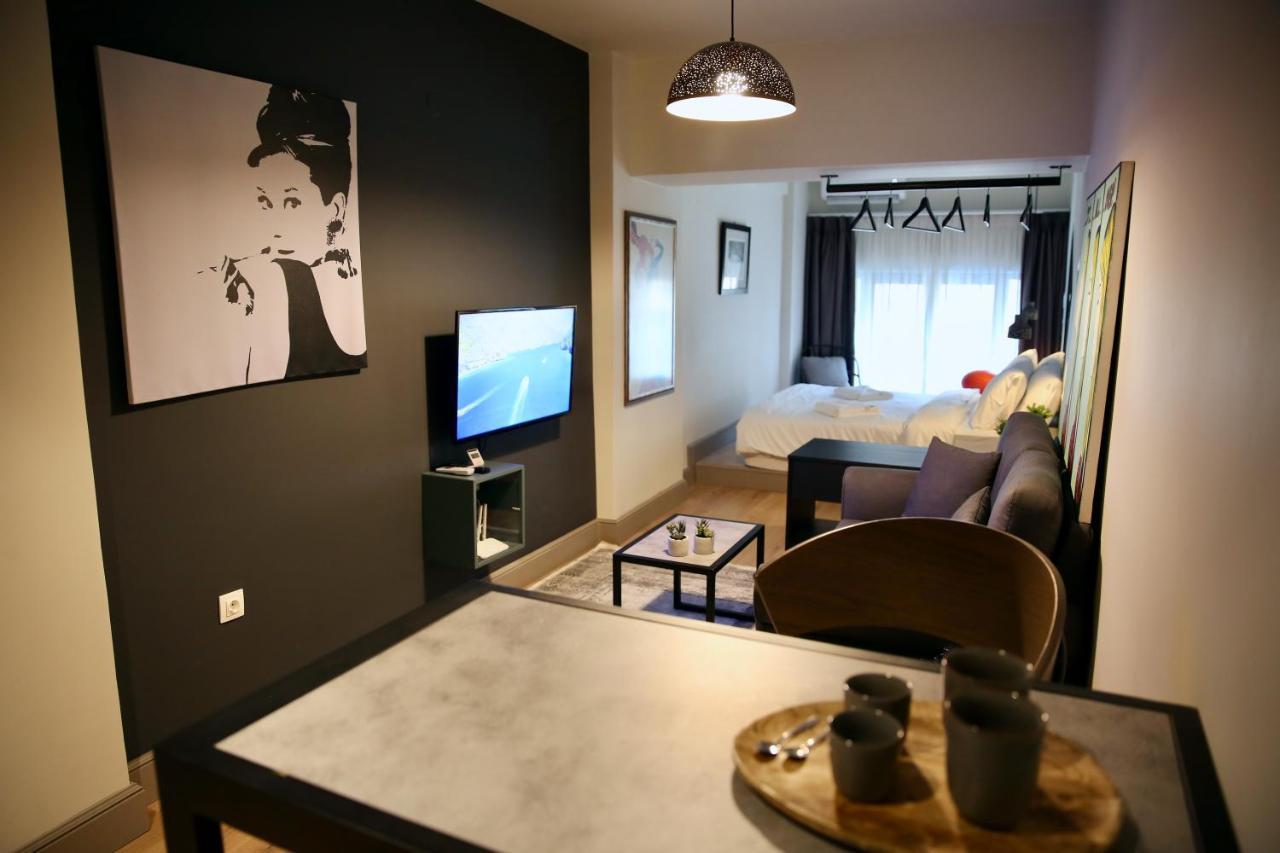 Urban Living 4 Apartman Szaloniki Kültér fotó