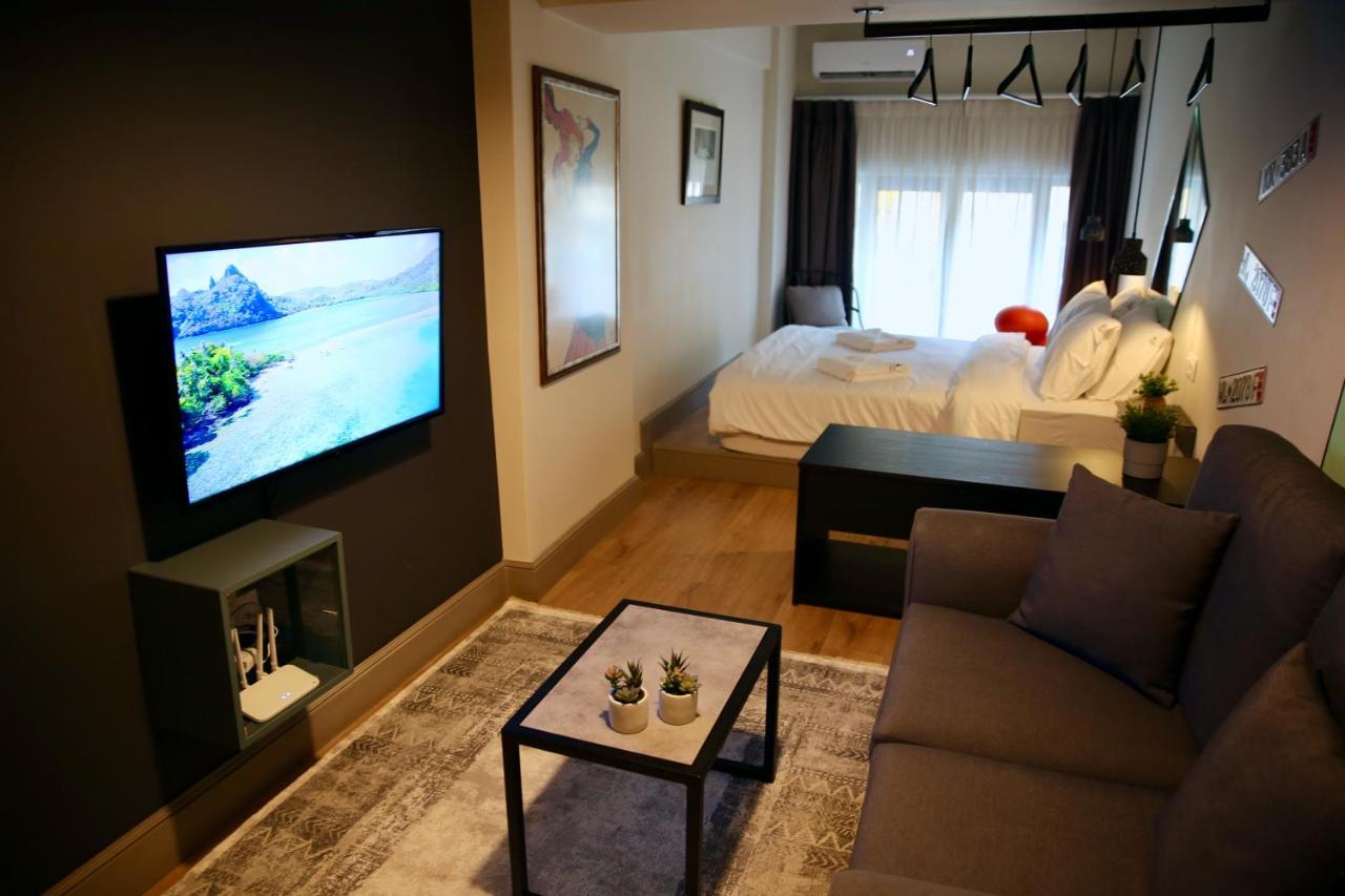 Urban Living 4 Apartman Szaloniki Kültér fotó