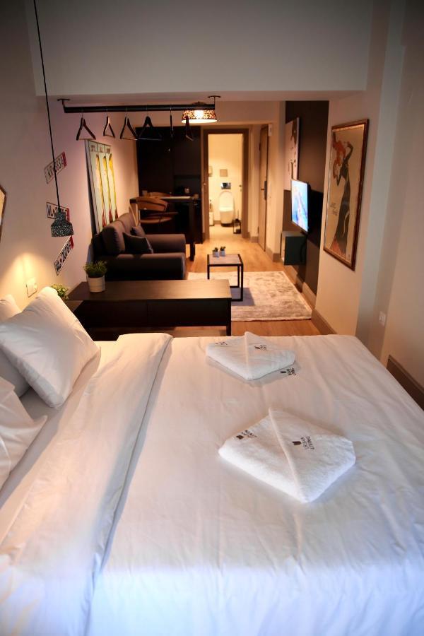Urban Living 4 Apartman Szaloniki Kültér fotó