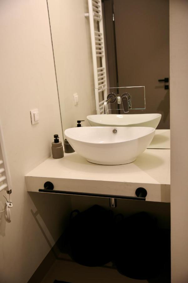 Urban Living 4 Apartman Szaloniki Kültér fotó