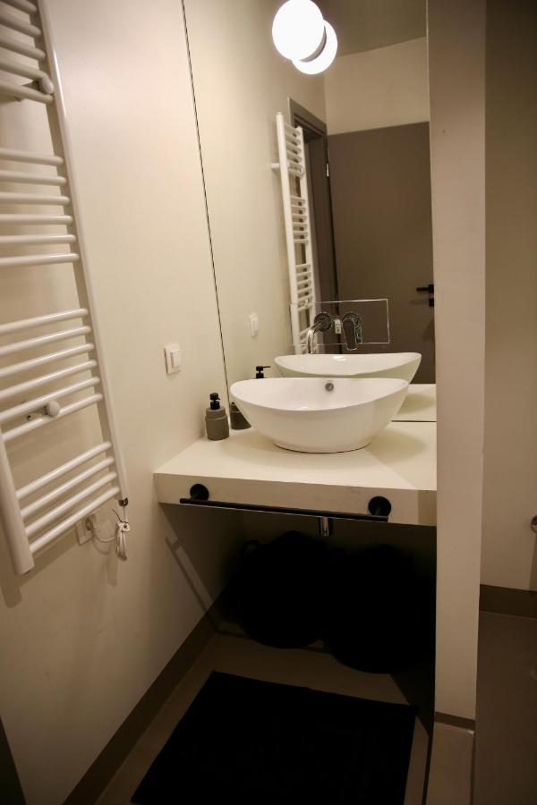 Urban Living 4 Apartman Szaloniki Kültér fotó